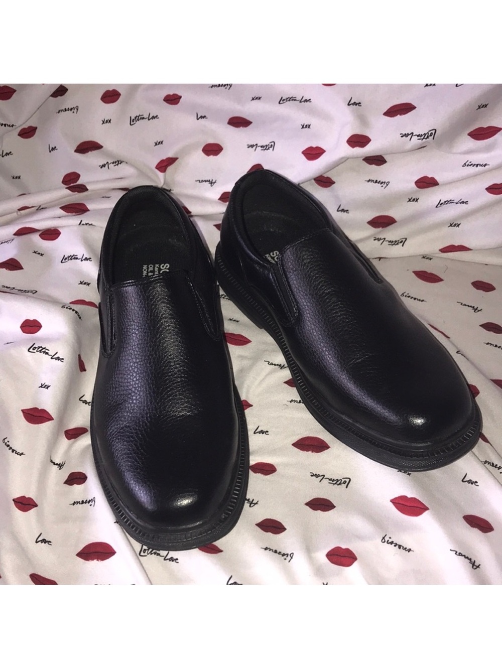 Soft Stags oil & slip resistant Black Slip-On Leather Loafers size 9.5